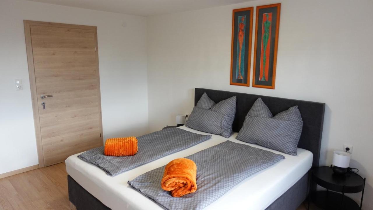 Joe'S Appartement Ebbs Ngoại thất bức ảnh